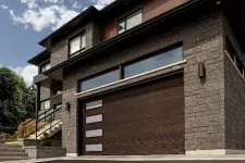 Everyone wonders… did i remember to close my garage door this morning?