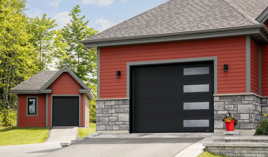 Standard+ Moderno 2 beads, 6' x 7' and 10' x 8', Black, window layout: Right-side Harmony with Masterline glass