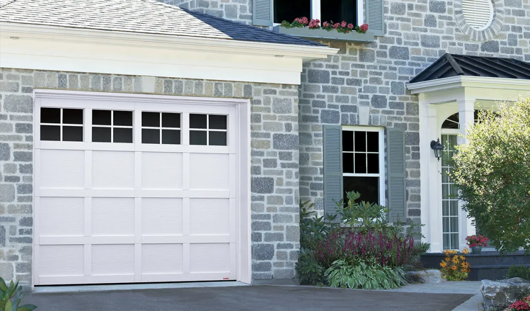 Cambridge CM, 9' x 7', Ice White door and overlays, 4 lite Panoramic windows