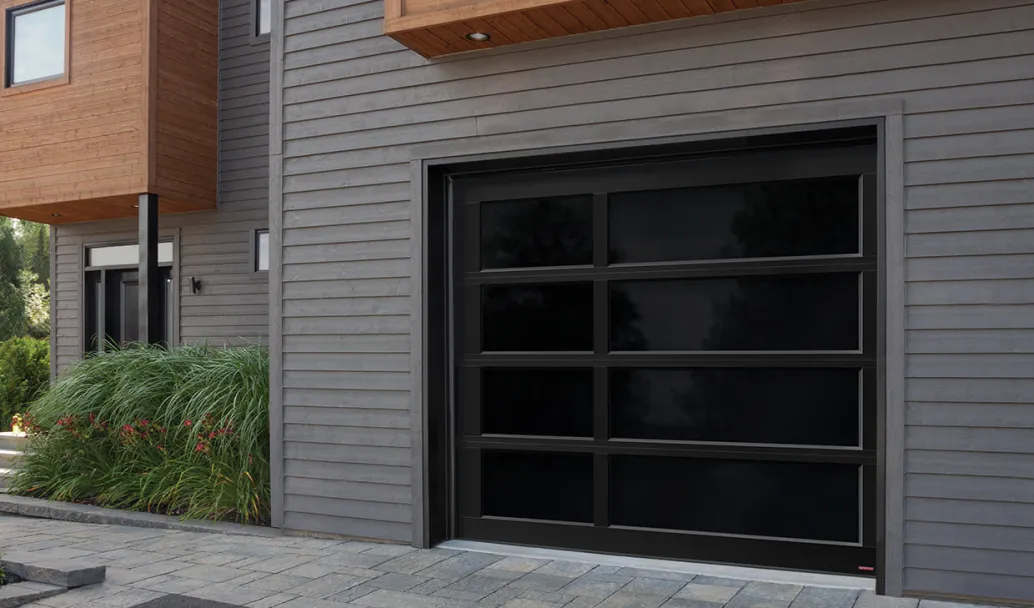 California, 9' x 8', Black aluminum frame, Dark Tinted glass