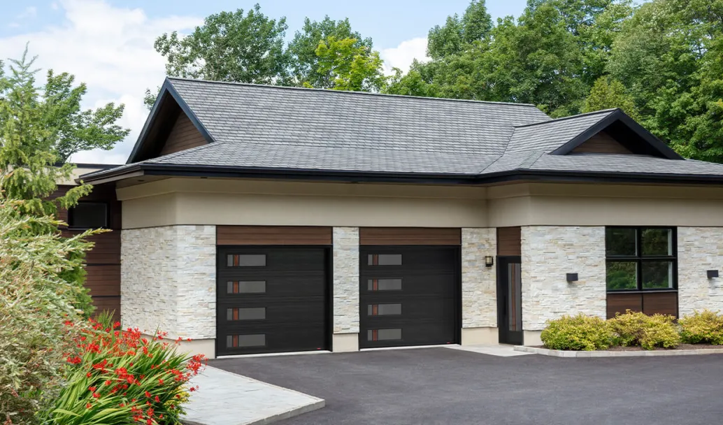 Standard+ Moderno 2 beads, 9' x 8', Black, window layout: Left-side Harmony with Zen Walnut Sandblasted glass / Coordinated with entry door from Novatech with Zen Walnut Sandblasted glass