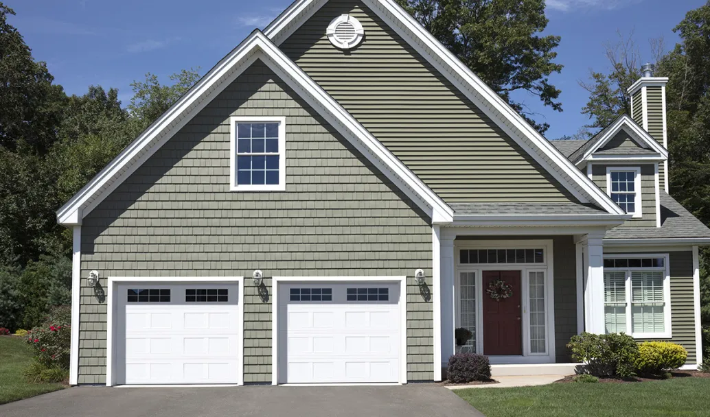 Village Collection I-1 Layout, Flat base, 9' x 8', White, windows with Stockton Inserts