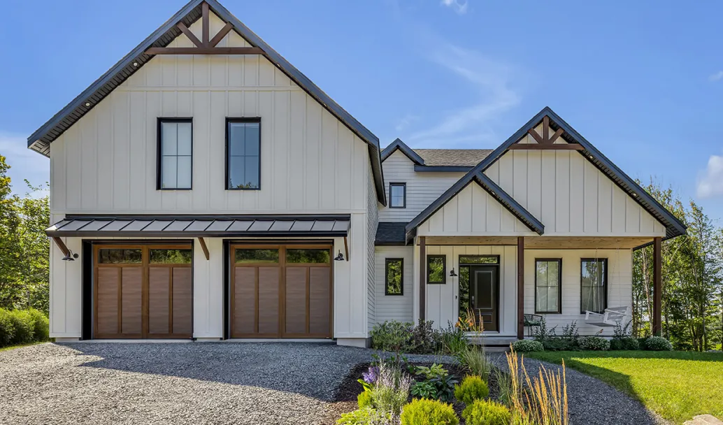 Eastman E-12, 9' x 8', Chocolate Walnut Faux Wood doors and overlays, Clear windows