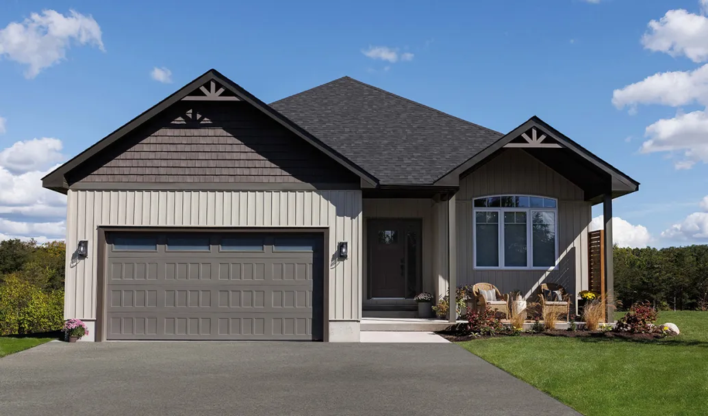 Standard+ Shaker-Flat XS, 16.5' x 8', Dark Sand, White Sandblasted windows