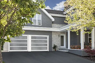 California Total, 9' x 7', White, Full vision door, Sandblasted glass