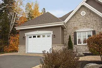 Standard+ Classic CC, 12' x 8', Ice White, Clear windows