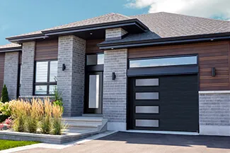 Standard+ Flush, 9' x 7', Black, window layout: Left-side Harmony with Grey Sandblasted glass / Coordinated with entry door from Novatech with Nuando glass