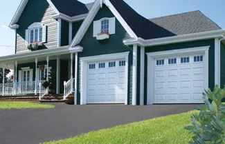 Triforce Classic CC, 9' x 7', Ice White, Inserts Richmond Windows