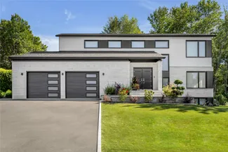 Plank, 10 x 8, Carbon Oak HD Wood Tone,Right harmony with white sandblasted glass