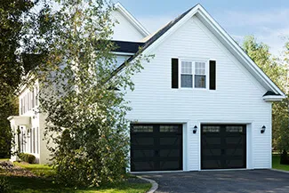 Village Collection V Layout, Plank base, 9' x 8', Black Ice, windows with Stockton Inserts