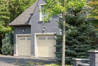 Village Collection I-2 Layout, Flat base, 9' x 8', Almond, Satin windows 