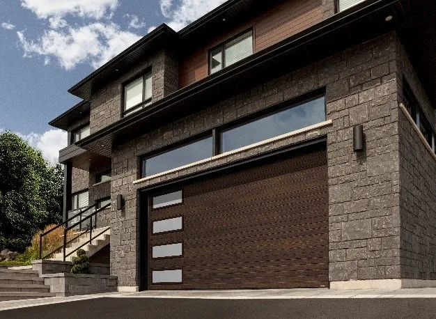 Everyone wonders… did i remember to close my garage door this morning?