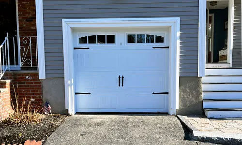 Acadia 138 North Hatley 138 garage door, 8' x 7', Ice White, Clear windows with Arch Richmond decorative insert