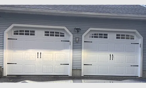 Acadia 138 North Hatley SP garage doors, 9' x 7', Ice White, Clear windows